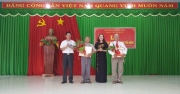 Đảng uỷ xã Tân Quan long trọng Tổ chức lễ trao tặng 55 và 50 năm tuổi đảng